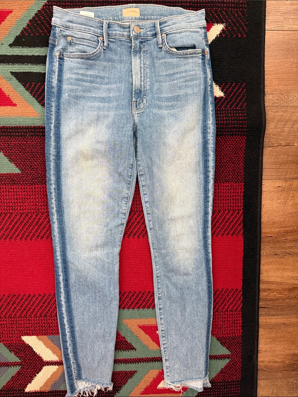 MOTHER Light Blue Skinny Jeans with Frayed Hem
